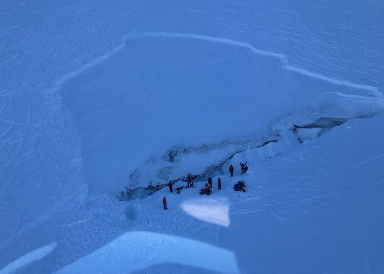 Saas-Fee: Schneebrettler verließ sichere Piste