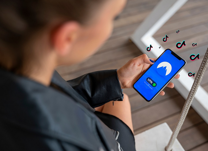 Neue Soziale Medien: TikTok, Telegram, Qwant, Parler