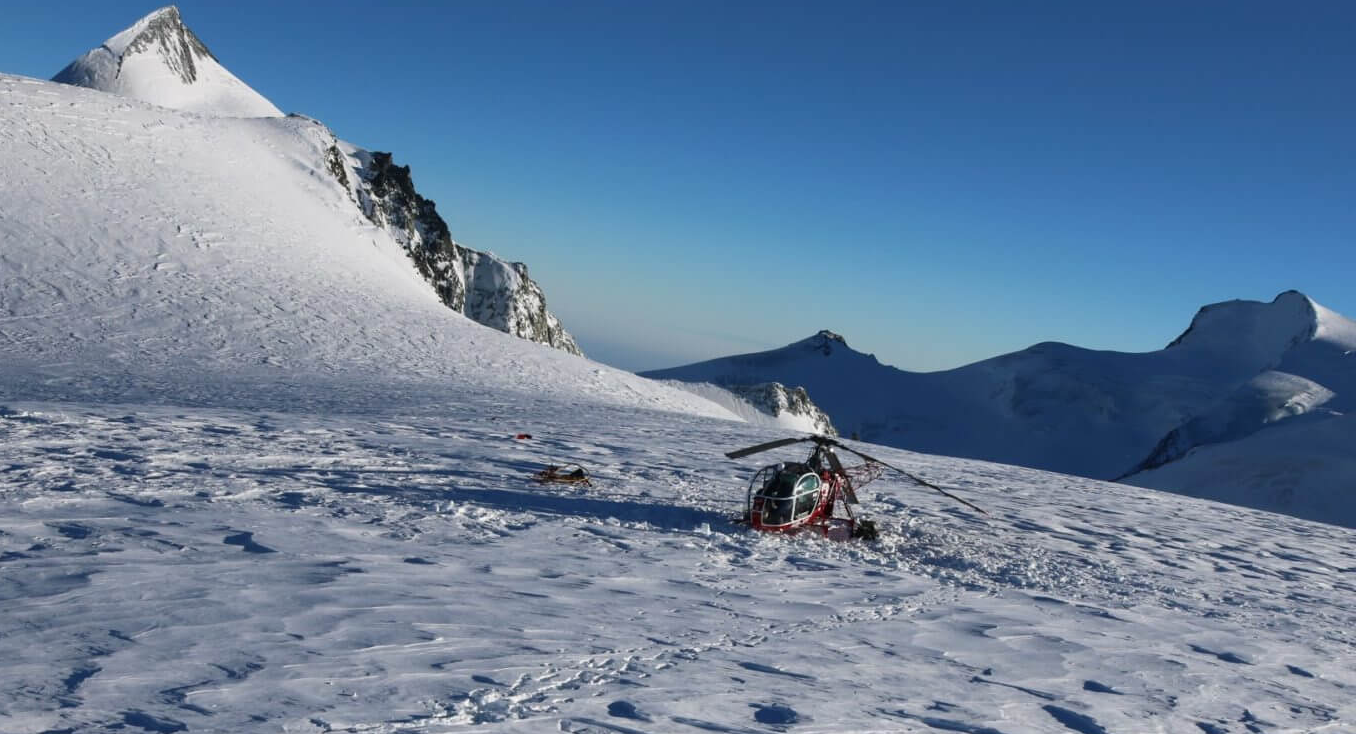 Saas-Fee: Helikopter beschädigt