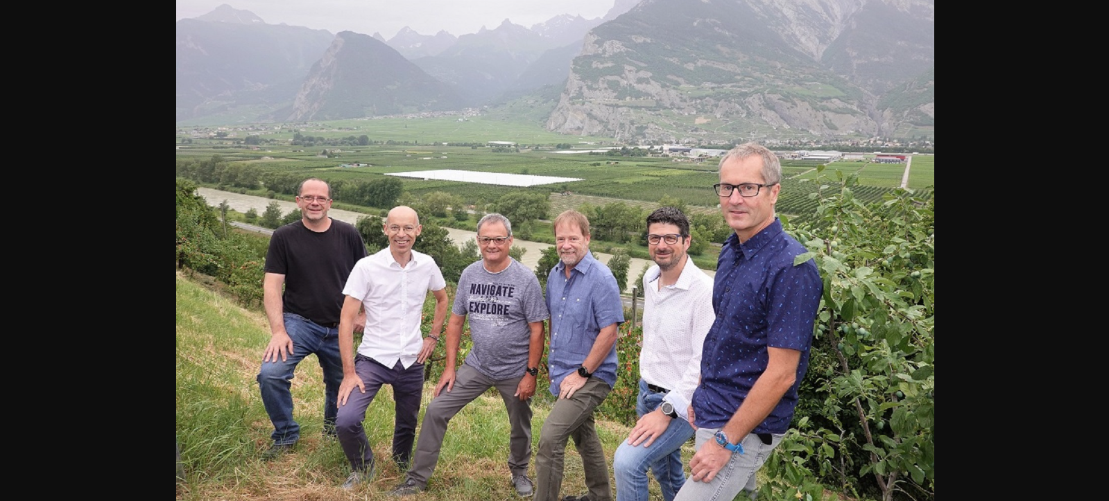 Die Mitglieder des Lenkungsausschuss Landwirtschaft: Sébastien Besse, Amtsleiter DLW, Sekretär; Gérald Dayer, Chef DLW, Präsident; Willy Giroud, Präsident der WLK, Mitglied; Raphaël Mayoraz, Chef DNAGE, Vizepräsident; Yannick Buttet, Präsident IFELV, Mitglied; Olivier Schupbach, Präsident ADSA, Mitglied. Abwesend: Rudolf Pesch, Leiter der Sektion Rhone-Genfersee DNAGE, Mitglied; Nicolas Mettan, Chef DRE, Mitglied; Frau Rachel Duroux, Adjunktin VR des DMRU, Mitglied.