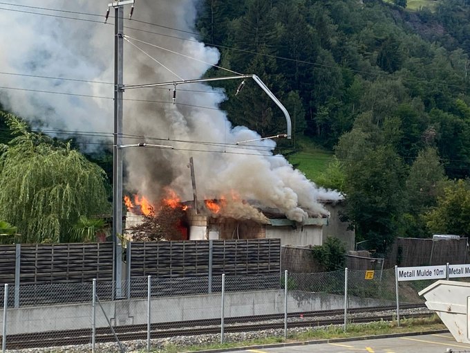 Brand Schuppen BBBitsch