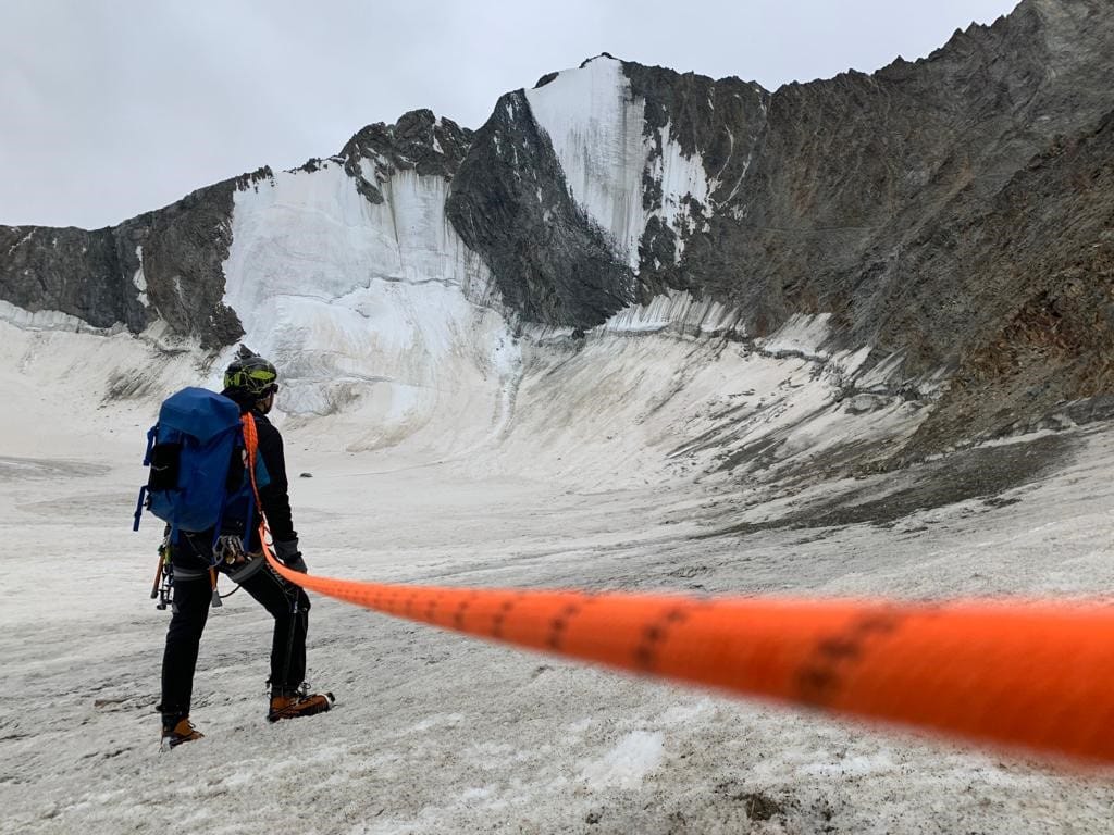 Zahlreiche Unfälle bei Fels- und Gletschertouren im Hochgebirge
