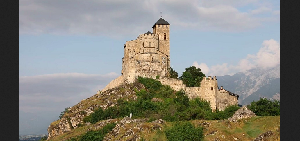 Basilika und Burganlage Valeria