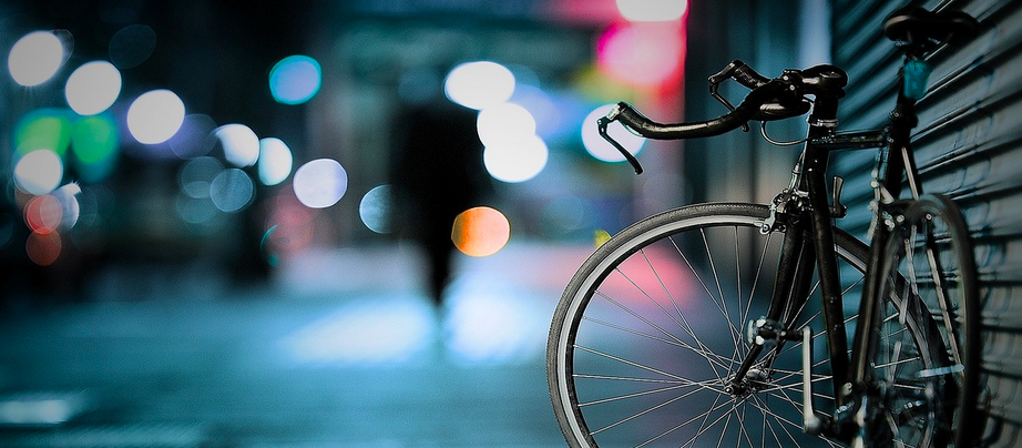 Fahrraddiebstähle Martinach: Täter festgenommenVelodieb stahl von 2016 bis 2022 Fahrräger am Bahnhof +++ Lagerhaus mit 75 Velos gefunden