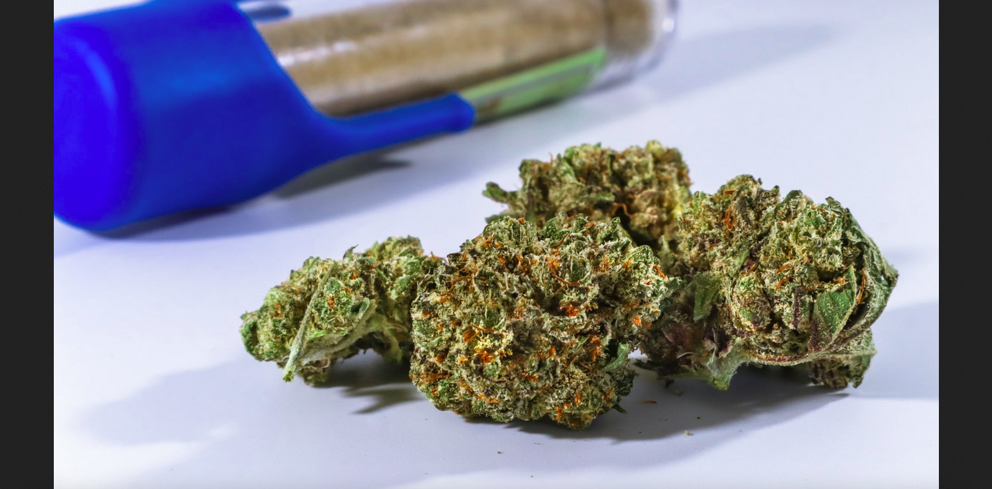 Unterwallis: Handel mit CannabisproduktenMinderjähriger handelte mit Hanf-Produkten +++ Verhaftung von Täter und Komplize