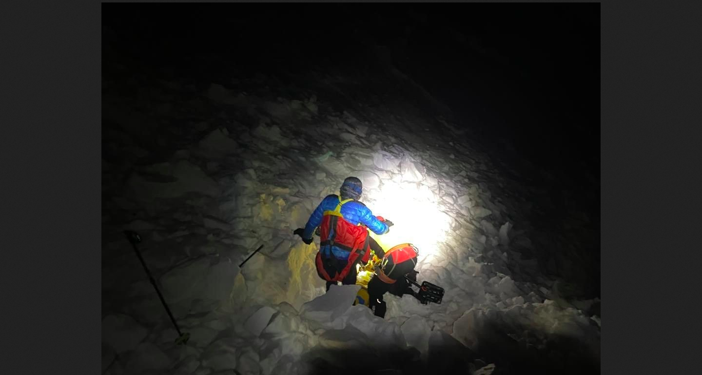 Lawine: Skitourengänger in Liddes verschwundenMann (26) war 6 Stunden bewegungslos +++ Er konnte lokalisiert und geborgen werden