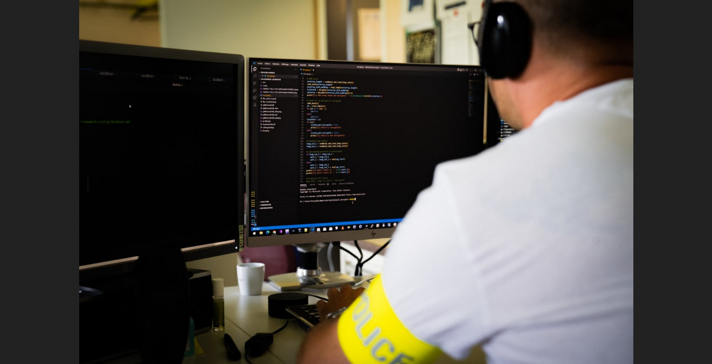 Saxon: Cyberattacke auf die VormundschaftsbehördeGestohlene Daten wurden anschließend verschlüsselt