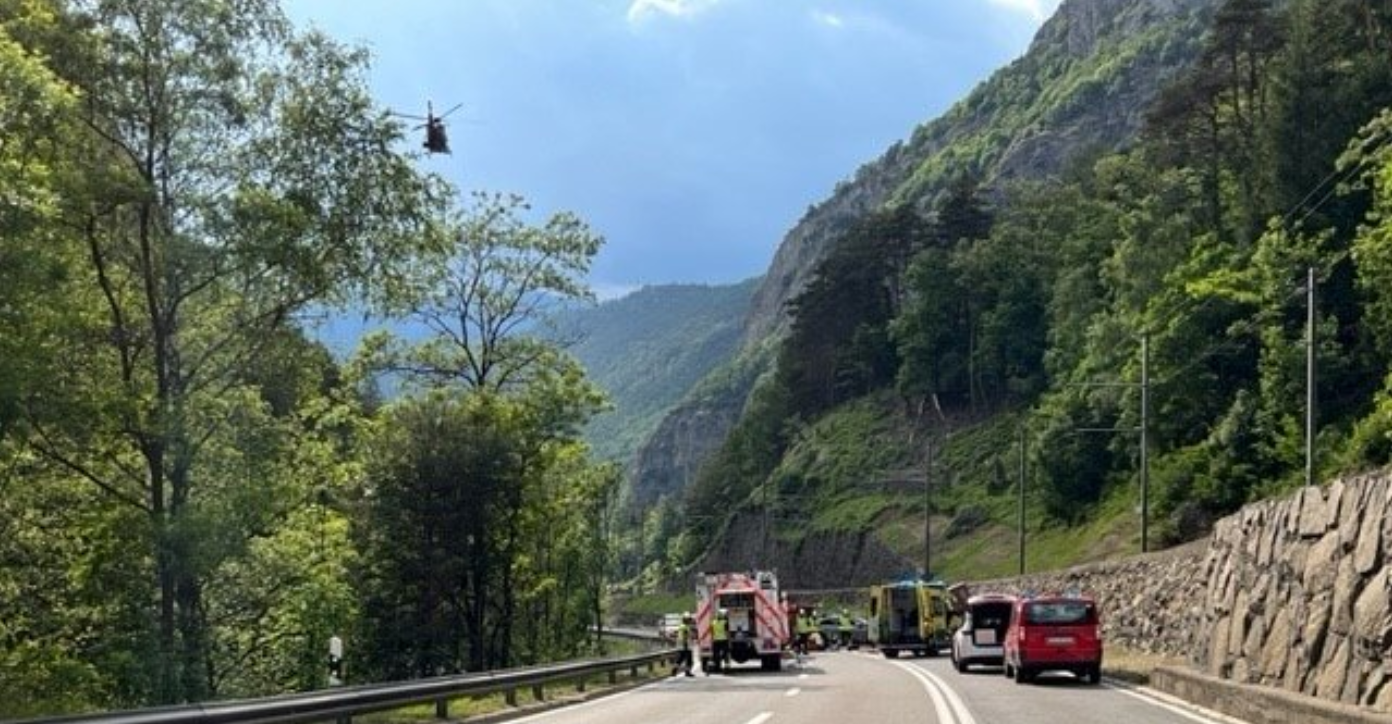 Schwerer Unfall in Sembrancher: Todesopfer u. Schwerverletzter