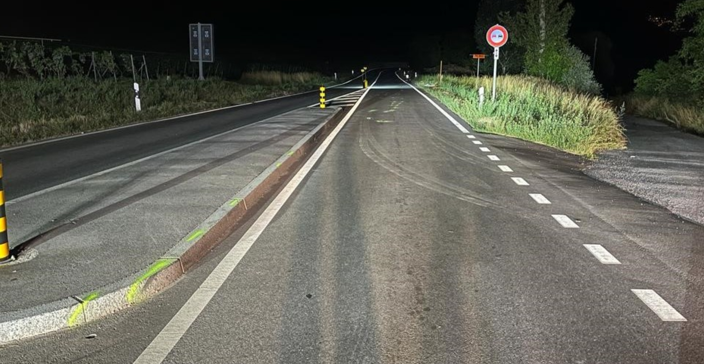 Schwerer Motorradunfall in Grône: Töfflenker stirbtTödlicher Töffunfall am Samstagabend +++ Warum verunfallte der Mottoradfahrer (43†)?