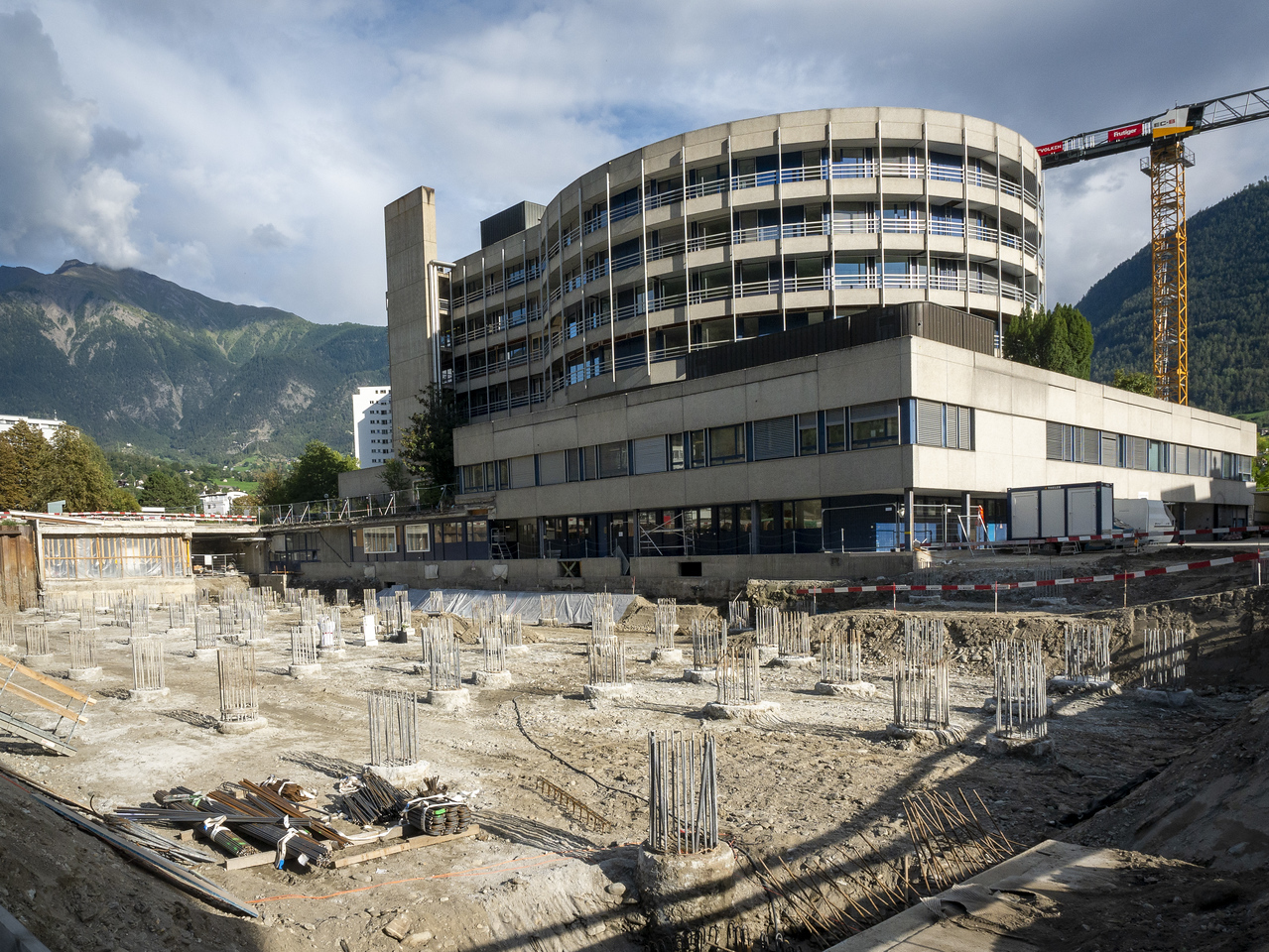 Spital-Baustelle in Sitten: Zu niedrige Löhne?