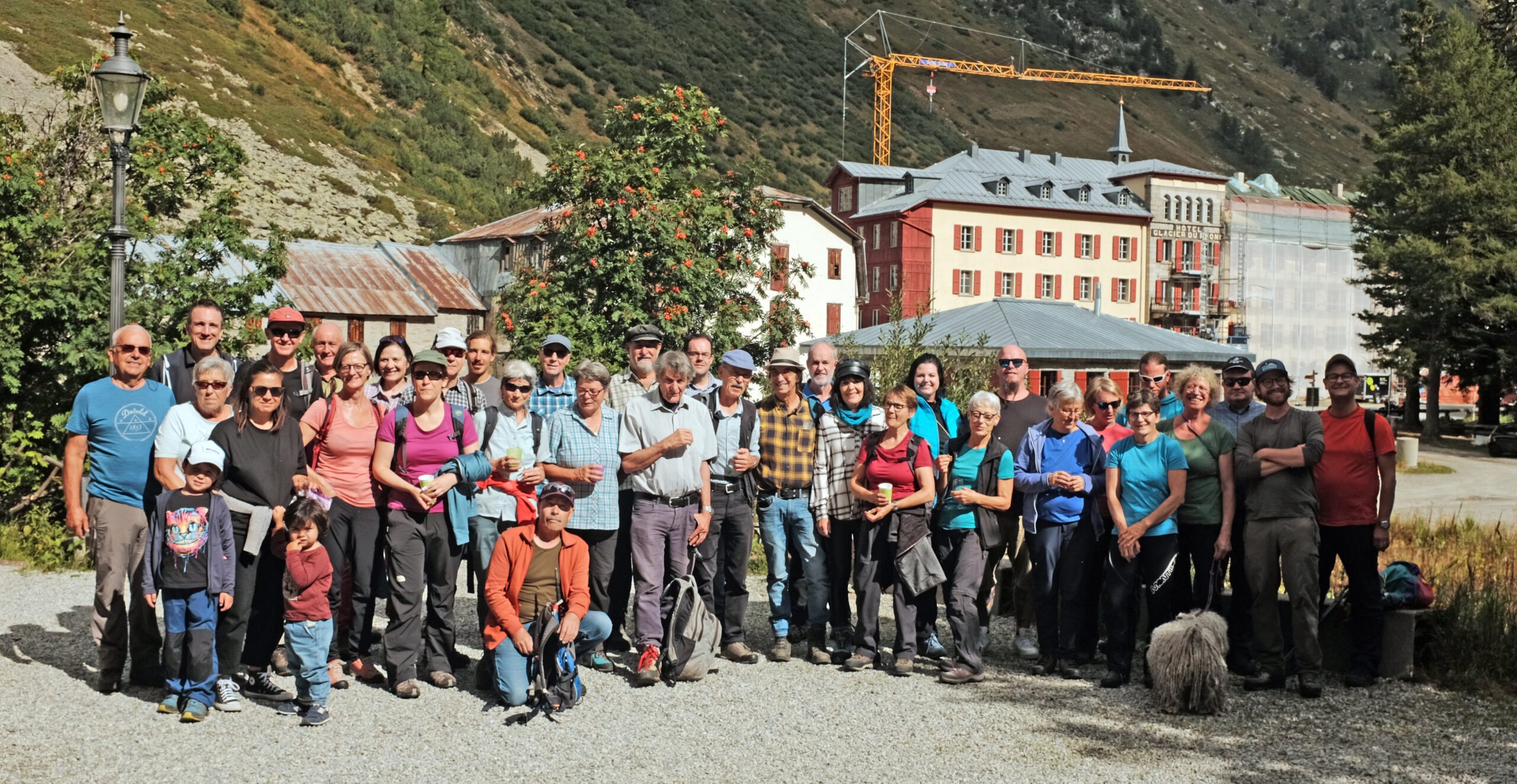 Oberwalliser Gruppe für Umwelt und Verkehr besichtigt Fließwasserkraftwerkes Gletsch-Oberwald