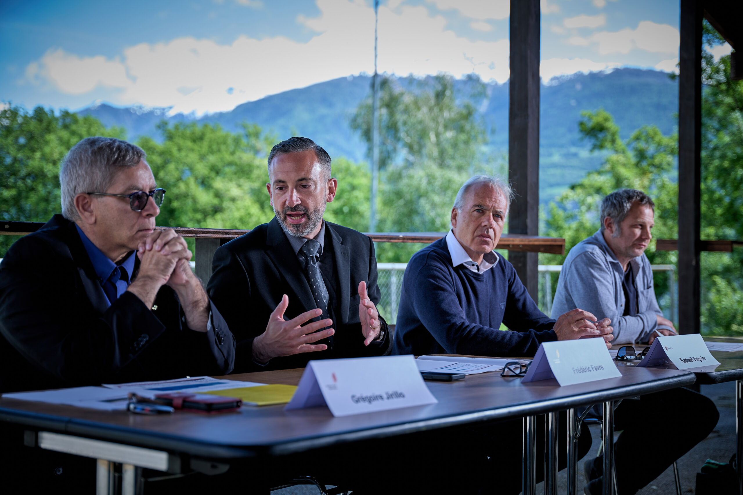 Walliser Sport- und Golfplätze:  Lancierung eines Programms zur Reduktion des Wasserverbrauchs:Steuergeld-Zahlungen in Form Subventionen an die Eigentümer