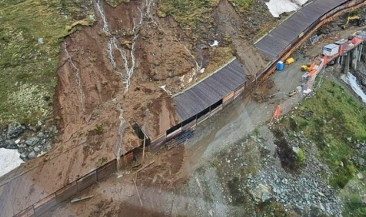 Außerordentliche Wetterlage Mattertal / Zermatt: Gornergrat-Bahn verkehrt bis auf Weiteres nicht mehr