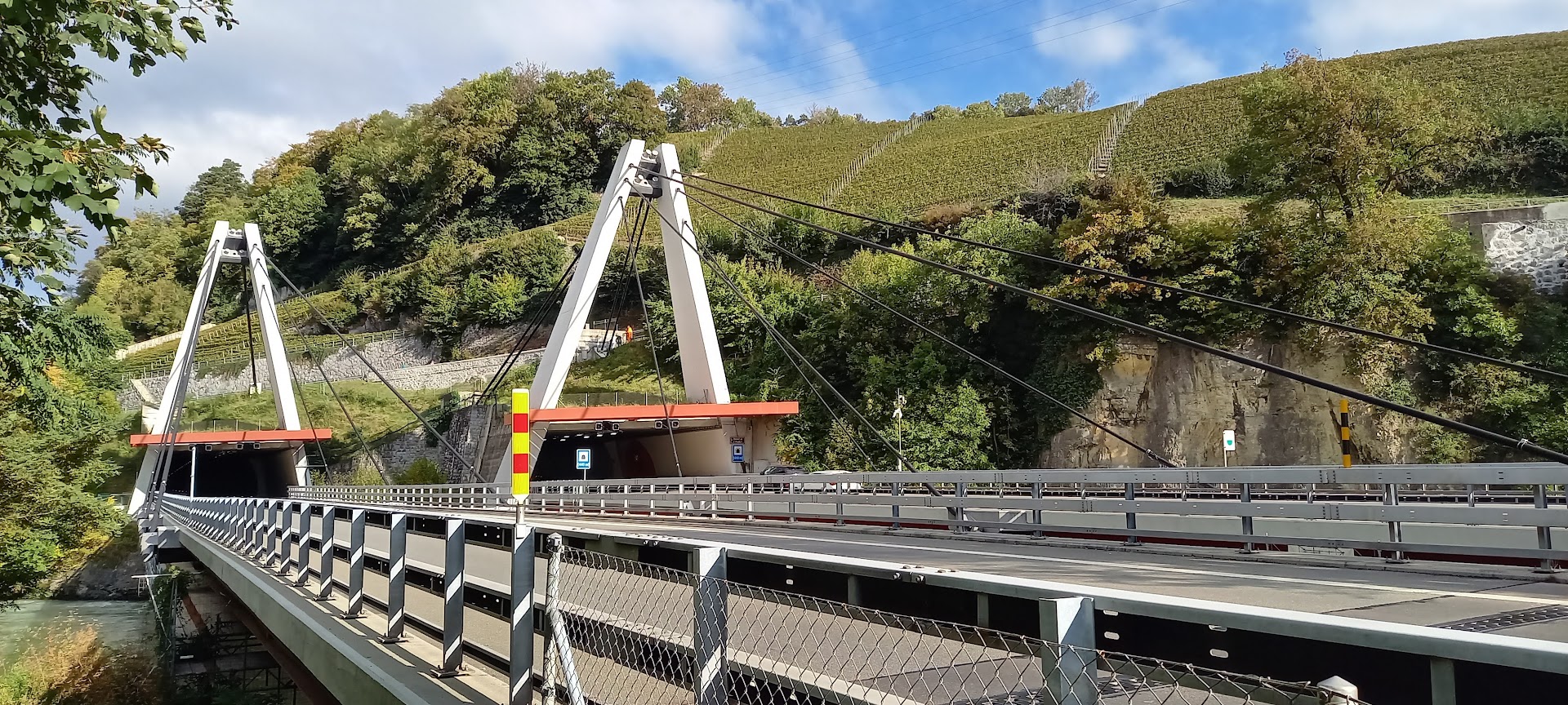A9 bei Bex / St-Maurice mit SperrungSperrung für Tests und weitere Untersuchungen