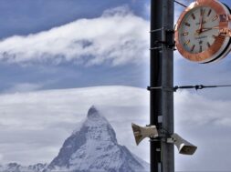 1 Zermatt Omega-Uhr