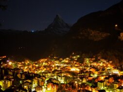 1Zermatt nachts