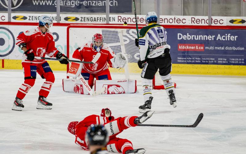 Knappe Niederlage trotz Chancenflut:EHC Visp unterliegt Olten mit 1:2