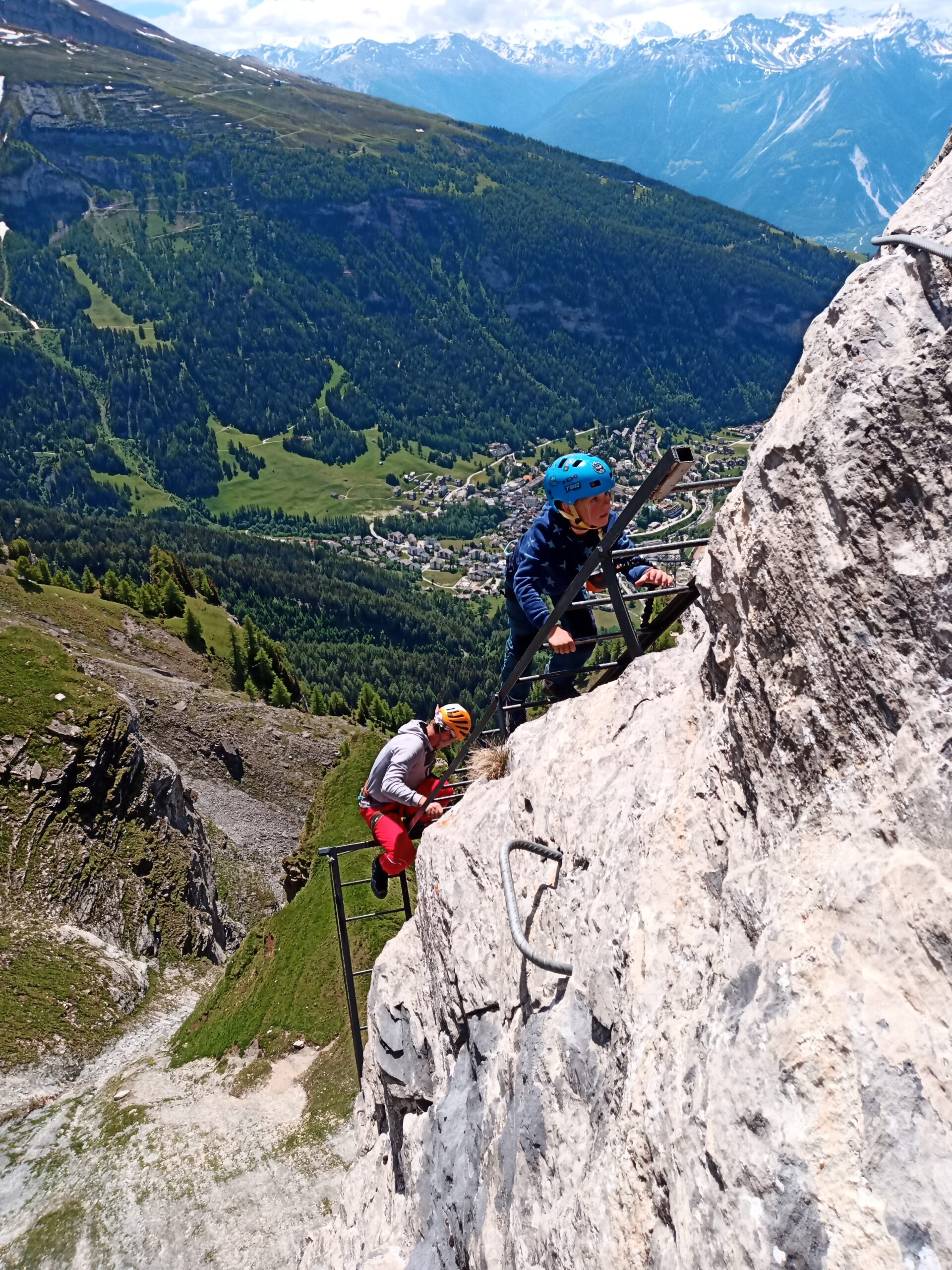 Erlebnisklettersteig Gemmi bis ca. Ende Oktober offenKlettersteig Daubenhorn Leukerbad ab sofort geschlossen