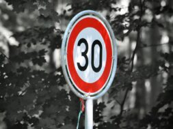 Tempo 30 30er-Zone