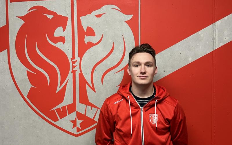 Der EHC Visp verpflichtet Dean Schwenninger bis Ende Saison 2024/2025"Viel Erfolg in der Lonza-Arena!"