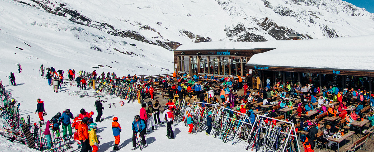 Tod auf Skipiste von Saas-Fee bei Bahnstation MoreniaBewußtlos aufgefunden, im Spital verstorben