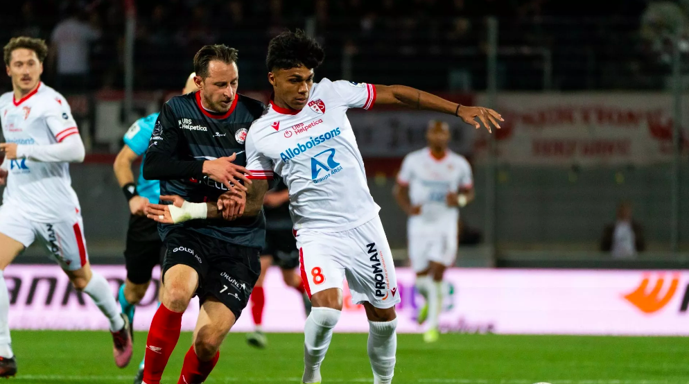 FC Sion – FC WinterthurDie Sittener waren nur noch zu zehnt und gaben in der Nachspielzeit nach