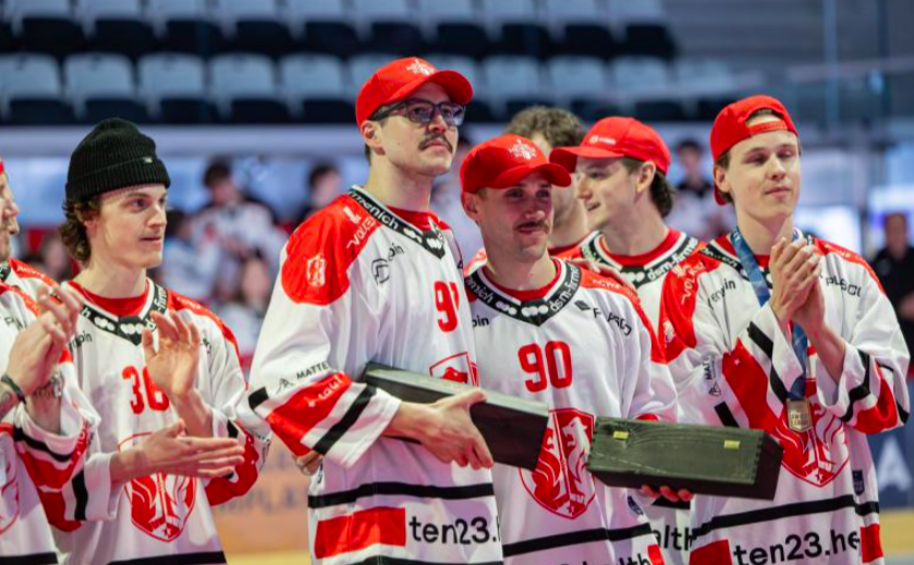 Verabschiedungen beim EHC Visp nach der Meistersaison"Danke für euren Einsatz"