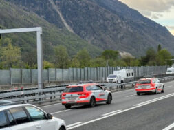 #Kapo Wallis auf Autobahn A9 16.4.2025 2025-04-15_St-Maurice_PolcantVS3-768×432