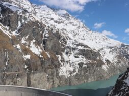 Lawine Eislblock2025-04-05-Mauvoisin-1200×800