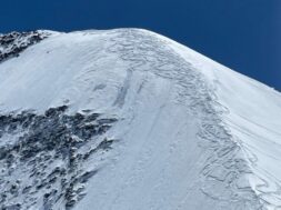 2025_05_11_Zermatt_PolCantVS-768×432 Unfall Skifahrer