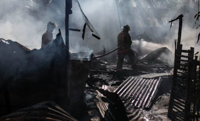 Niedergesteln: Brand in Fahrzeughalle – ErmittlungsergebnisseSyrer verurteilt wegen fahrlässiger Verursachung einer Feuersbrunst