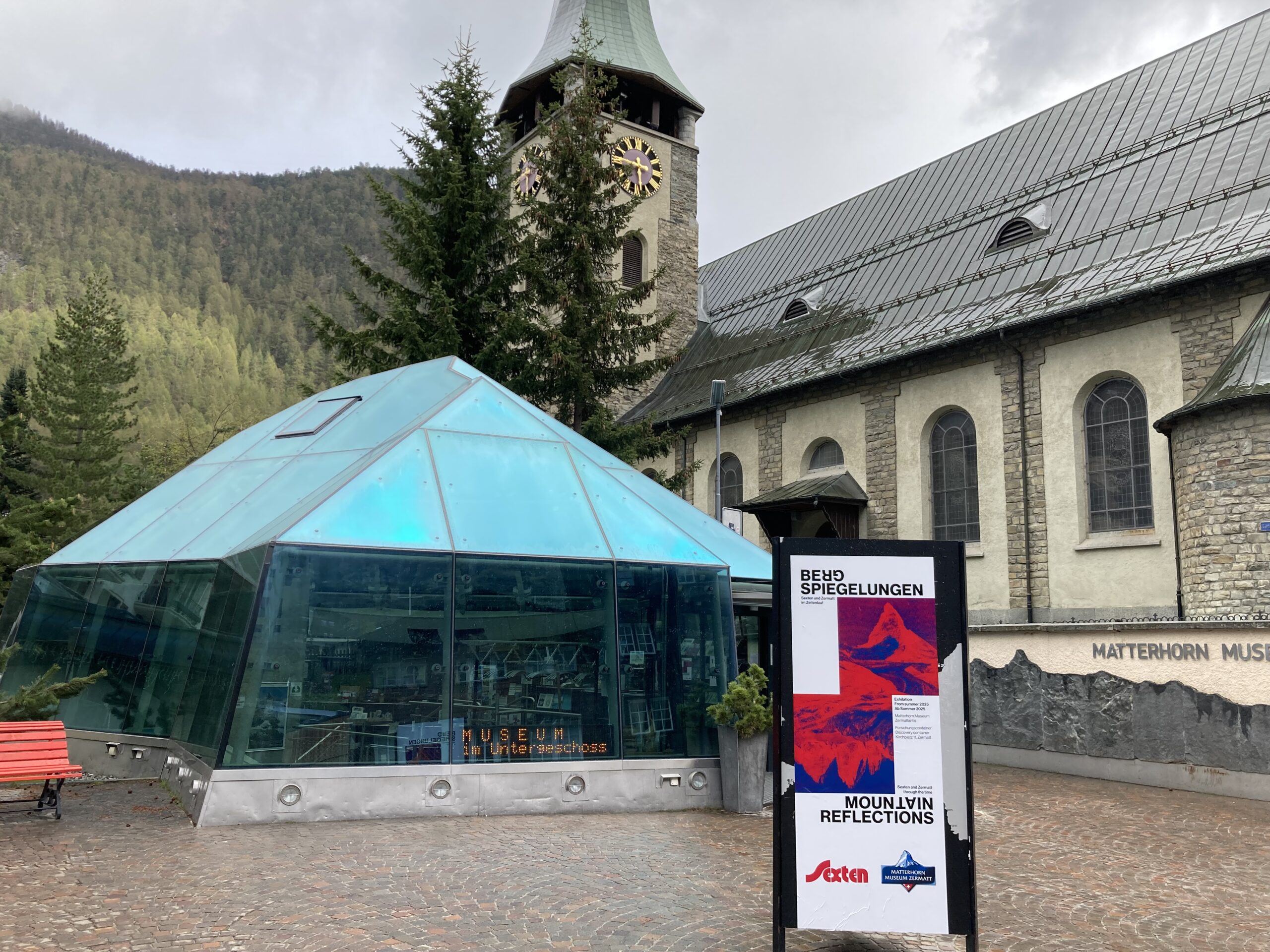 Neue Sonderausstellung im Matterhorn-Museum ZermatlantisBergspiegelungen Sexten und Zermatt im Zeitenlauf