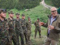 Bildschirmfoto 2025-06-05 um 18.19.07 Armee-einsatz Blatten Gian Luca Weidinger