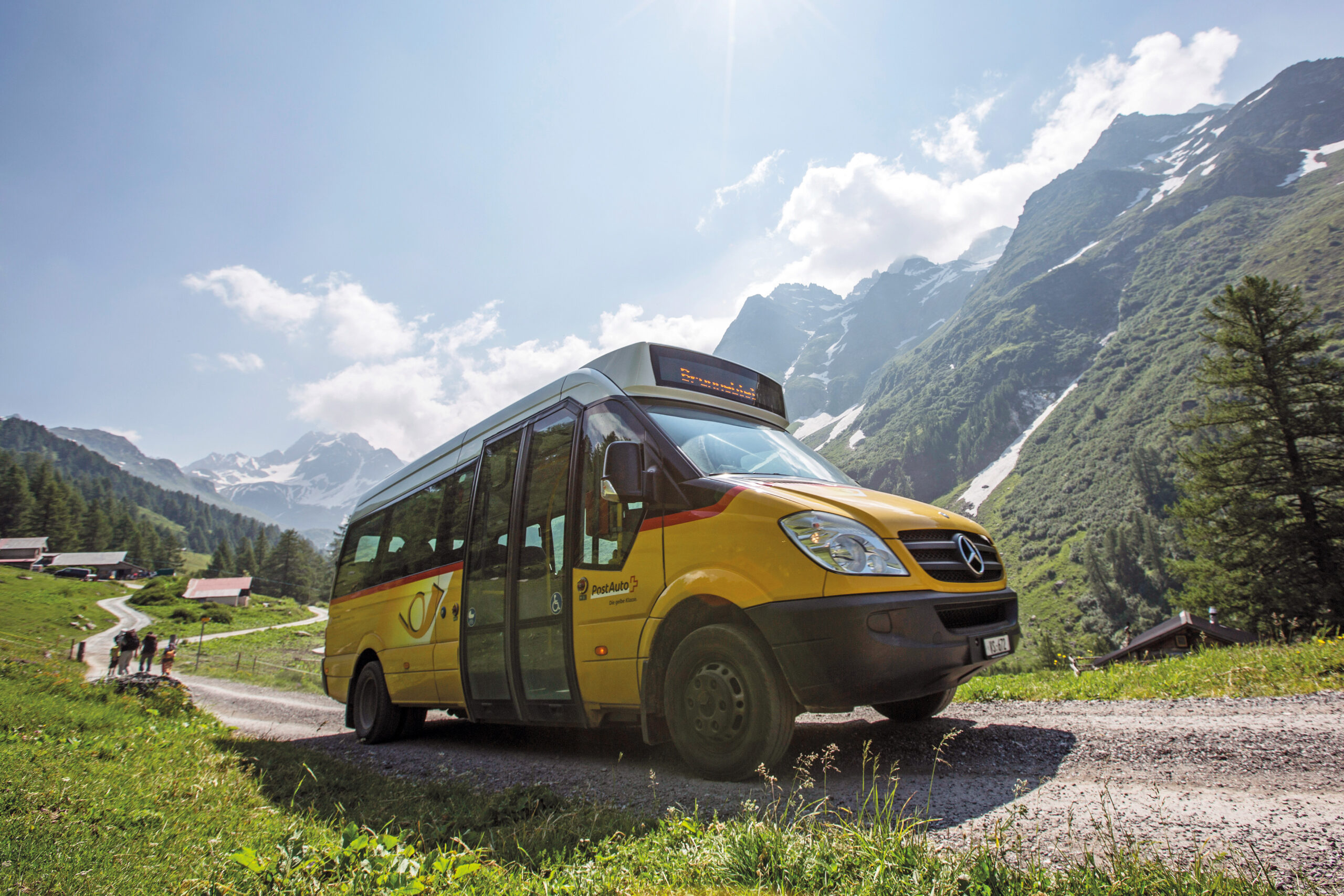 Der Bus alpin Binntal startet in die Sommersaison