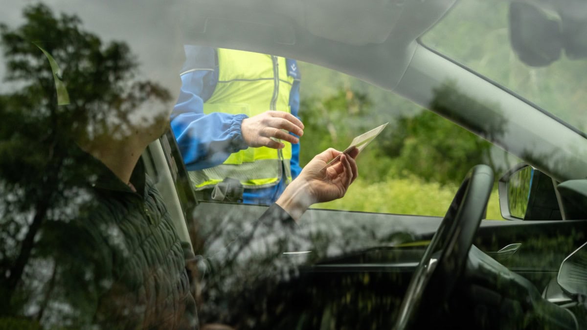 Kantonspolizei Wallis geht aktiv gegen Verkehrsdelikte vorGehabe in Form von Lärmbelästigungen ein Ärgernis