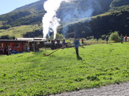 Morgenstimmung vor der Abfahrt des ersten Dampfzuges