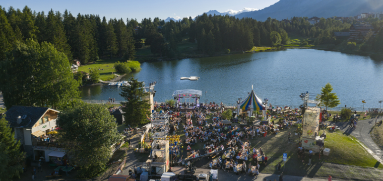 Donnschtig-Jass in Crans-MontanaEin strahlender Volksabend, von 500'000 Zuschauern mitverfolgt
