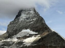 Bergunglück Zermatt matterhorn Sturz tödlich 2025-08-04_Zermatt_PolcantVS-768×432