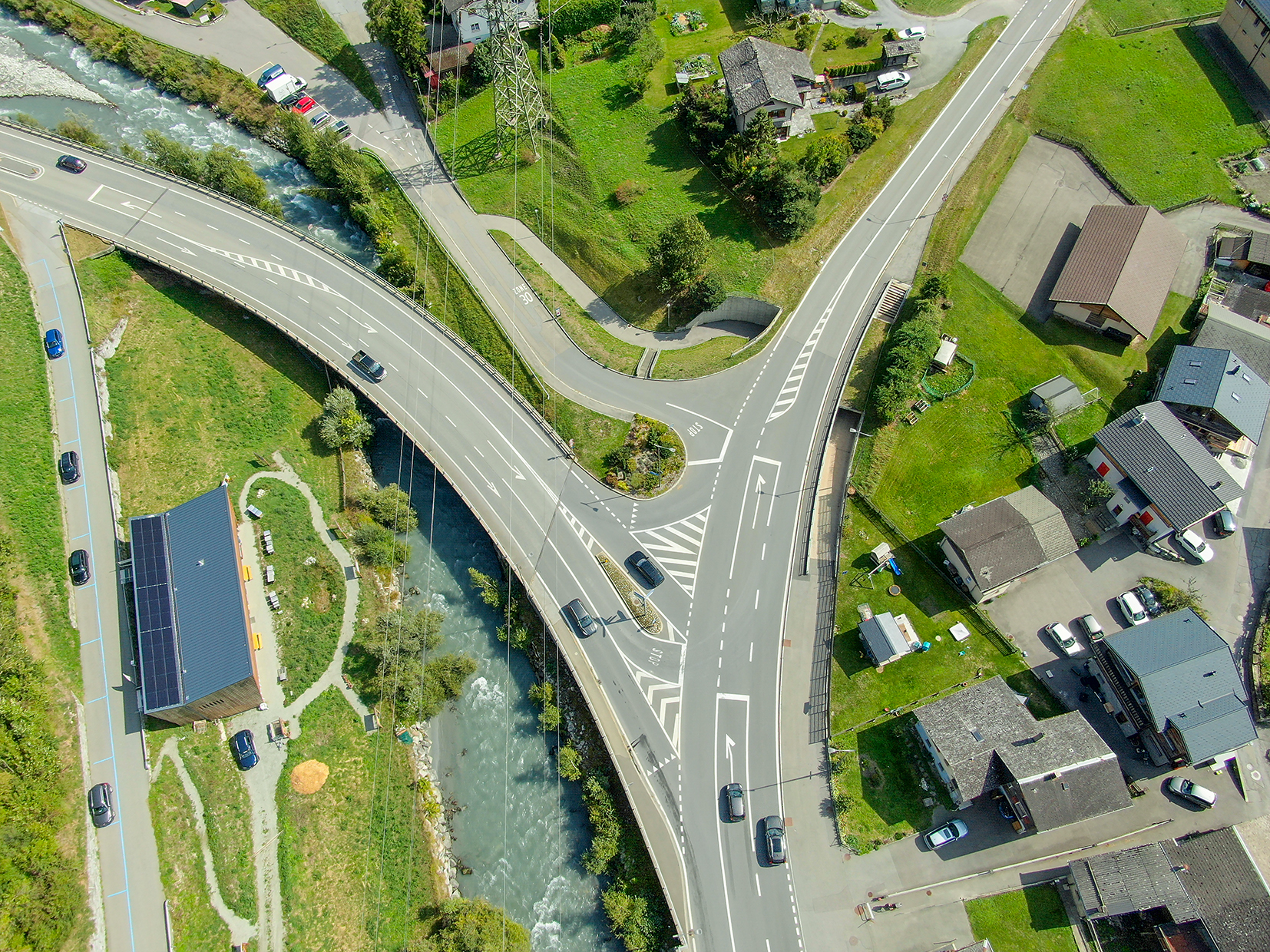 A21 Sembrancher: Umgestaltung der Kreuzung in SembrancherProvisorischen Kreisverkehr für eine Studie