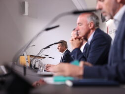 loi-sur-luniversit-du-valais–gesetz-ber-die-universitt-wallis_54757172977_o