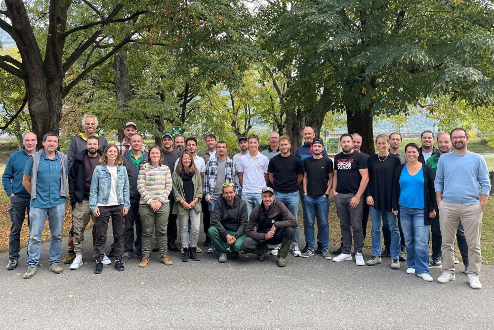 Dienststelle für Wald, Natur und Landschaft will Klimaresilienz in Außenanlagen fördernErste Schulung für Beraterinnen und Berater Biodiversität und Klima