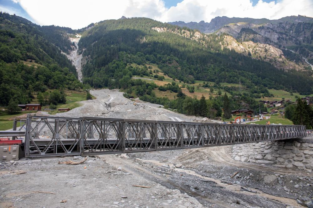 Haut Val de Bagnes – Sperrung der MilitärbrückeMIlitärbrücke hält keinen Frost aus
