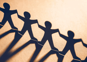 50 Jahre Ausbildung in Sozialer Arbeit im WallisVerstehen, verbinden, handeln