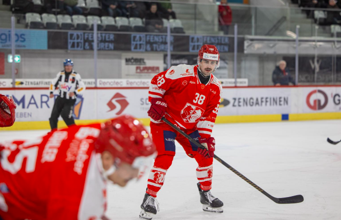 EHC Visp gewinnt gegen HC La Chaux-de-Fonds 7:0Mit 7:0 aus der Lonza-Arena gefegt