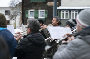 Musikalischer Dorfrundgang Mörel-Filet in der Aletsch Arena