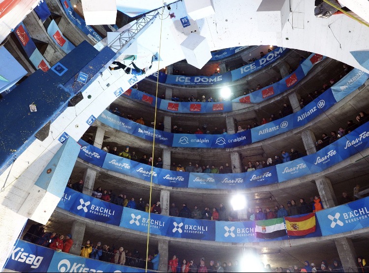 UIAA Ice Climbing World Cup in Saas-FeeHochleistungssport aus nächster Nähe