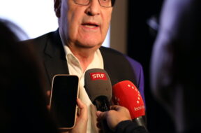 drame-crans-montana_confrence-de-presse_sion_260101_55017122432_o