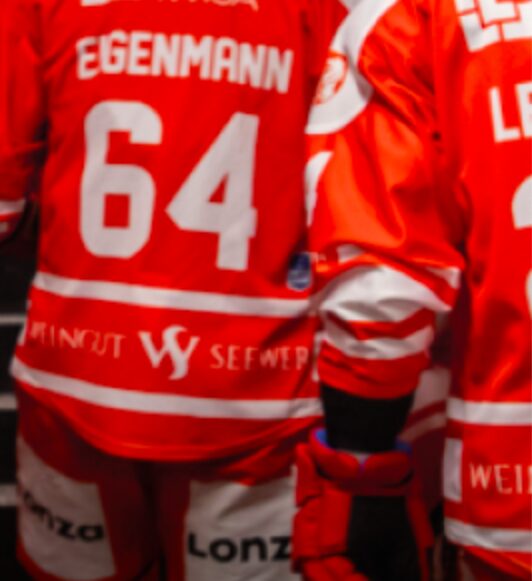 Eishockeyklub reiste auf die RiederalpMannschaftsanlaß des EHC Visp