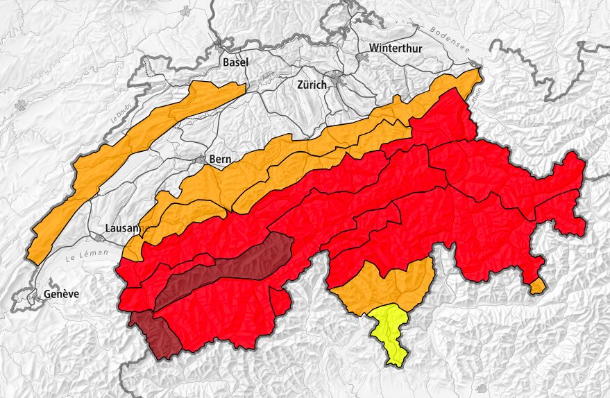 Neuschnee und Triebschnee erhöhen Lawinengefahr im Wallis"Zahlreiche spontane mittlere und große Lawinen zu erwarten"