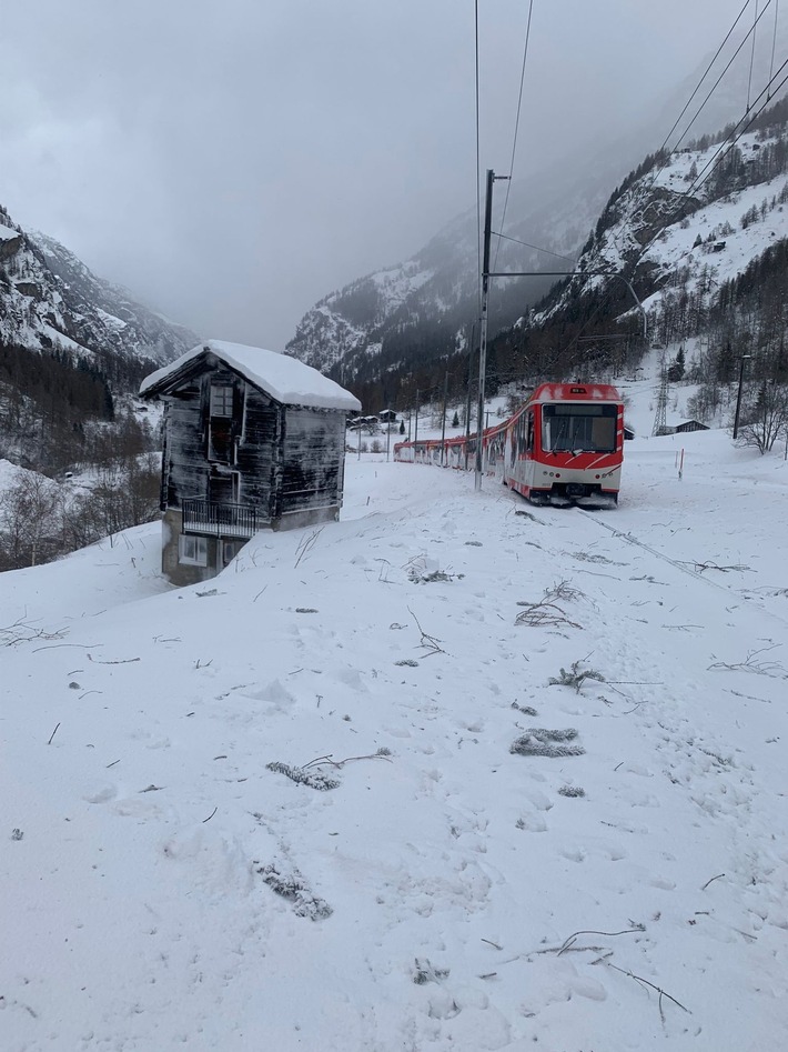 Aktuelle Situation bei der Matterhorn-Gotthard-BahnZahlreiche Streckenunterbrüche